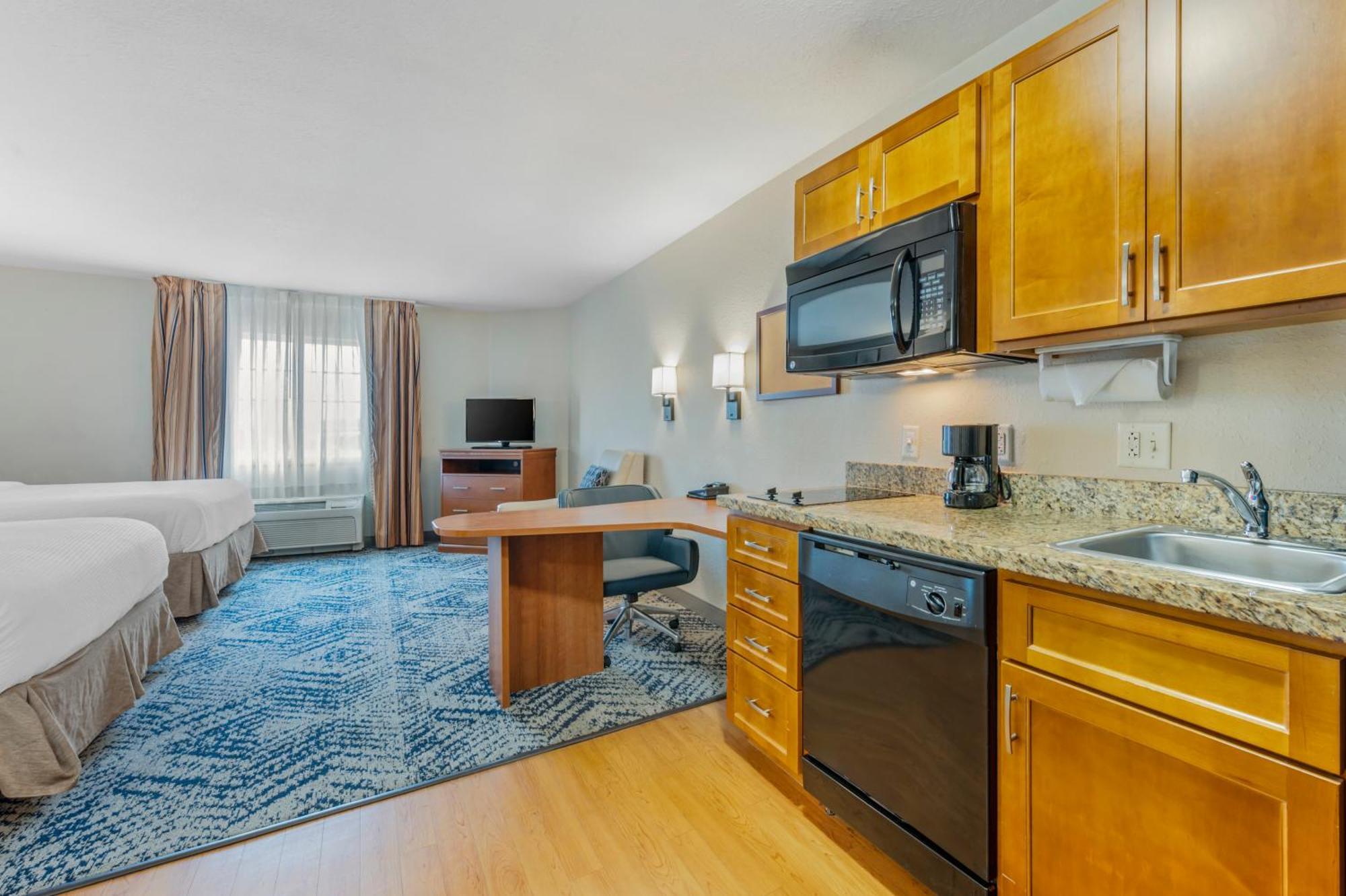 Candlewood Suites Indianapolis East, An Ihg Hotel Esterno foto